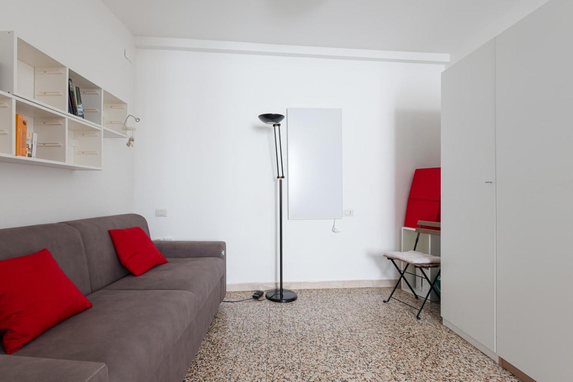 Sant'ambrogio - Modern Studio! * Milán
