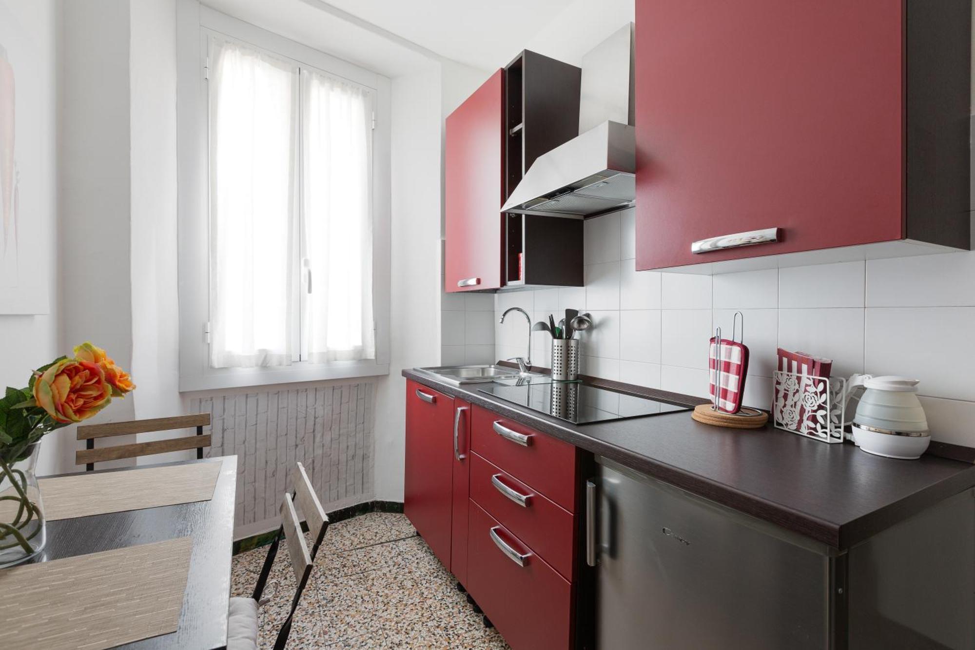 Guesthost - Sant'ambrogio Modern Appartement *